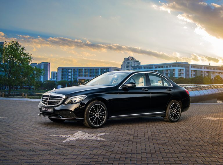 Mercedes-Benz-C200-Exclusive