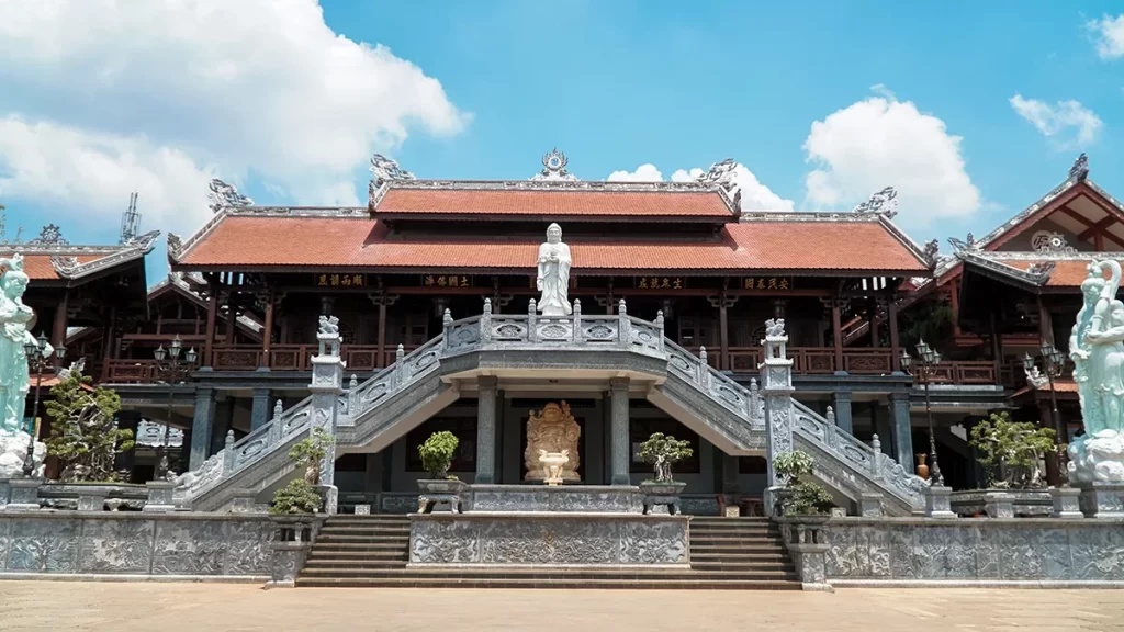 Tour Buôn Ma Thuột 3 Ngày 2 Đêm: Đại Ngàn Hùng Vĩ